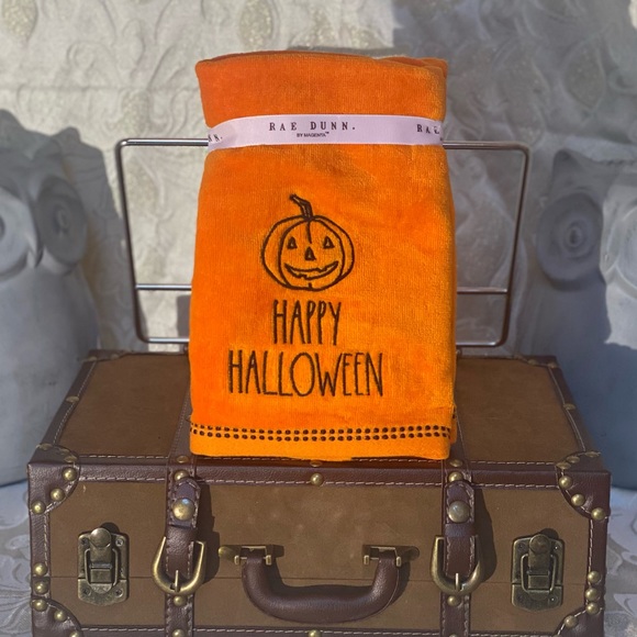 Rae Dunn "HAPPY HALLOWEEN" Hand Towels - Picture 2 of 3